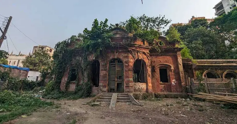 সত্যজিৎ রায়ের পূর্বপুরুষের বাড়ি
